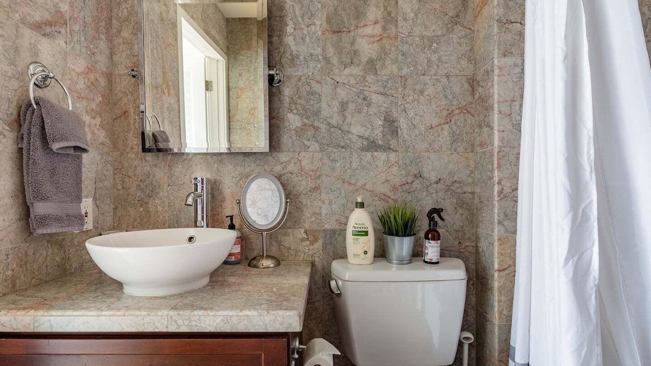 Photo of Bathroom in Downtown Seattle