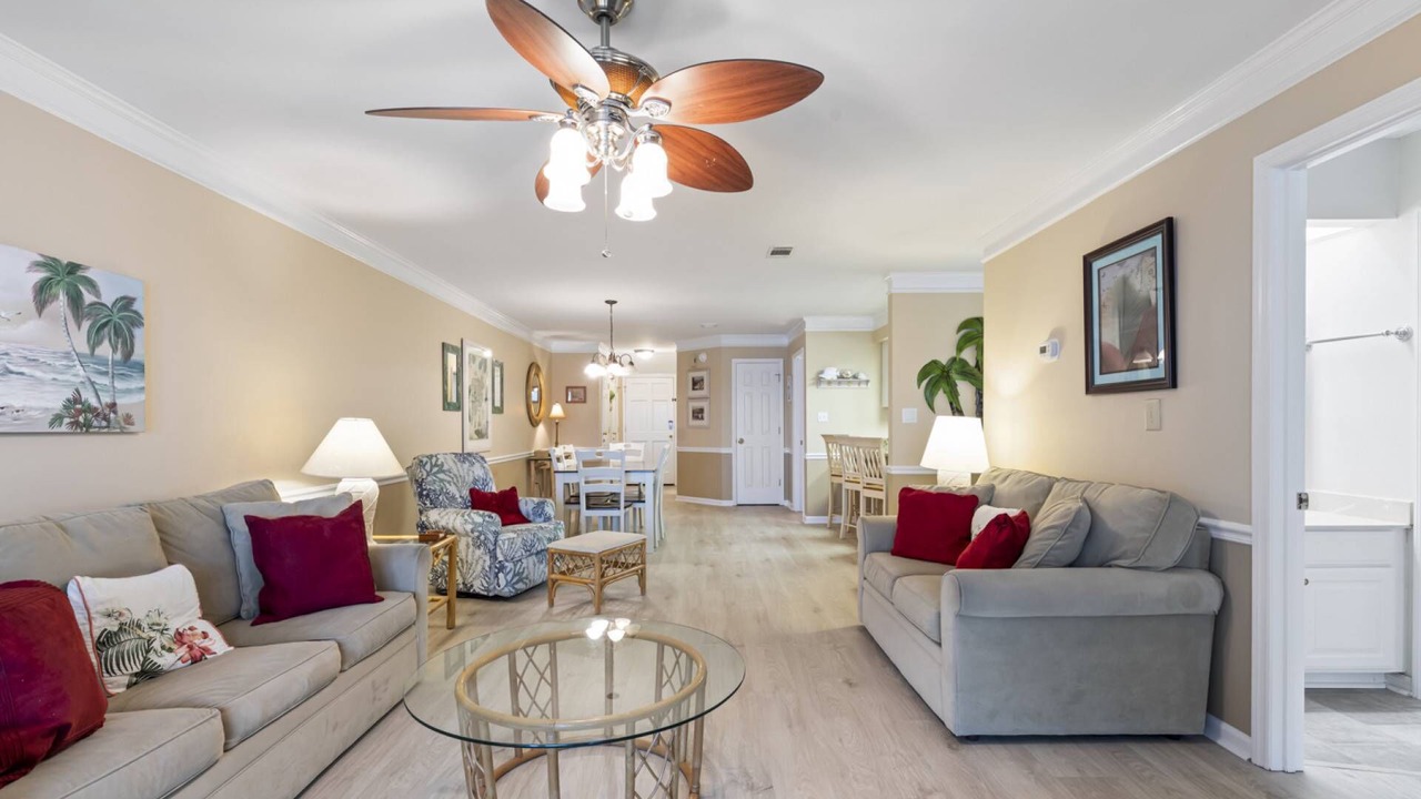Photo of Livingroom in Surfside Beach