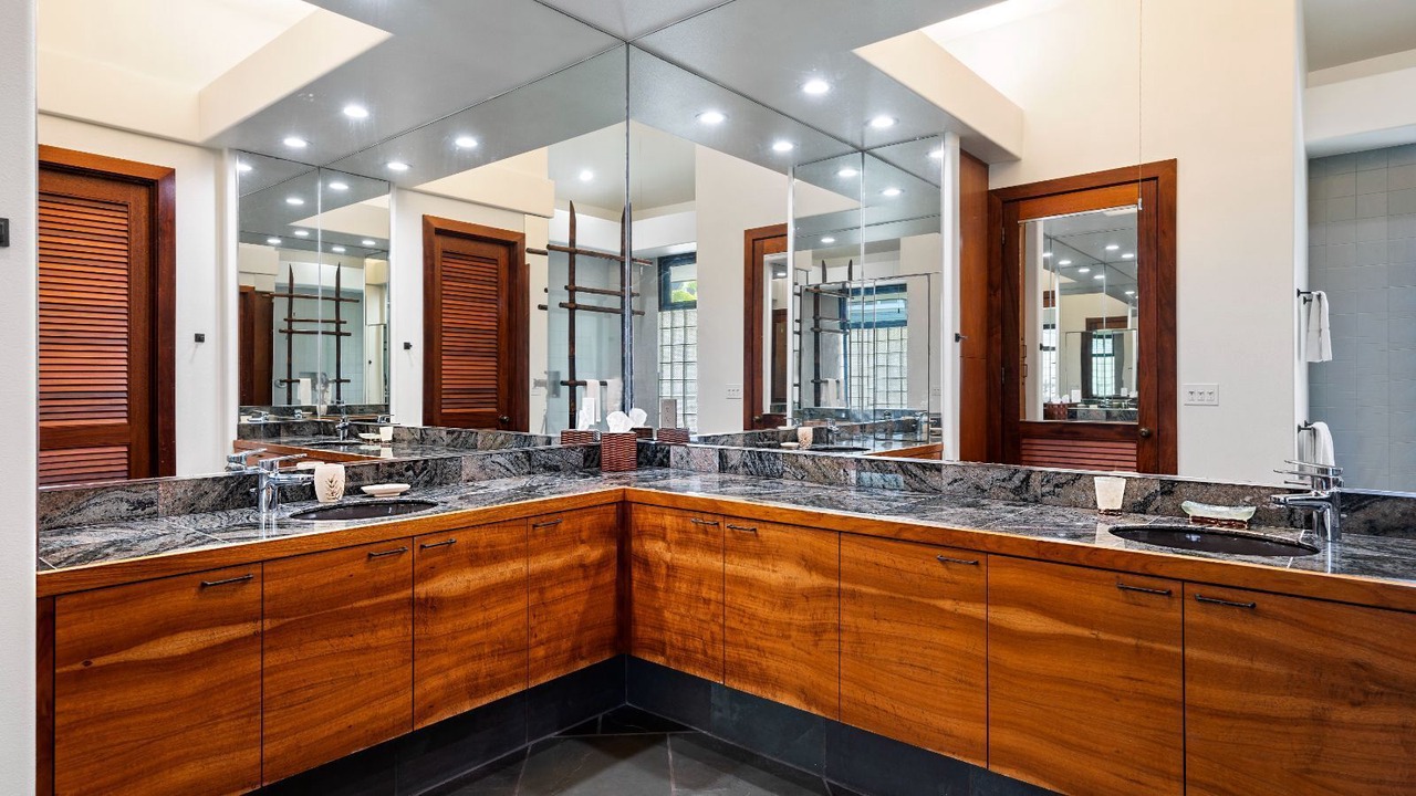 Photo of Bathroom in Kailua-Kona