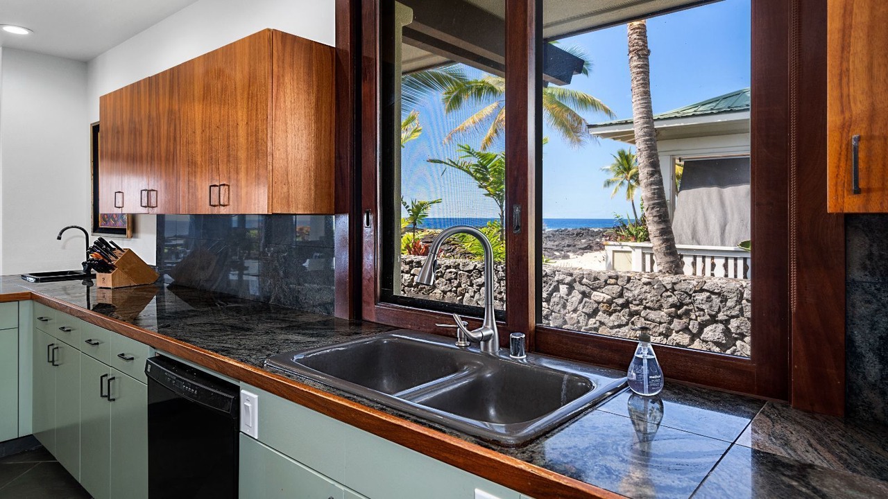 Photo of Kitchen in Kailua-Kona
