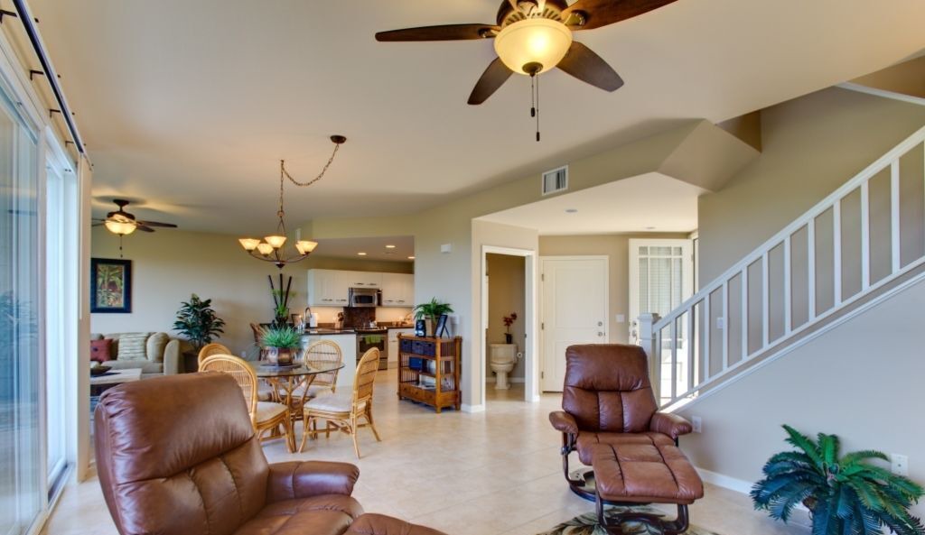 Photo of Livingroom in Kahaluu-Keauhou