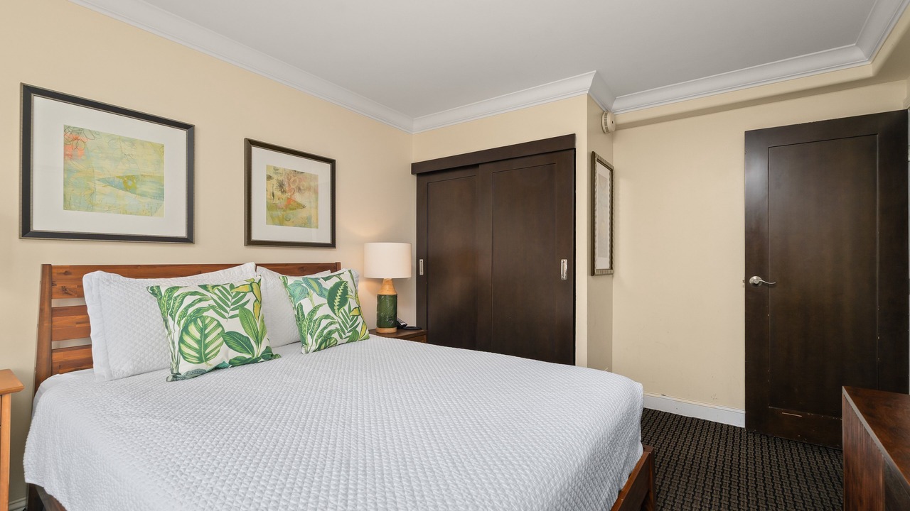 Photo of Bedroom in Waikiki
