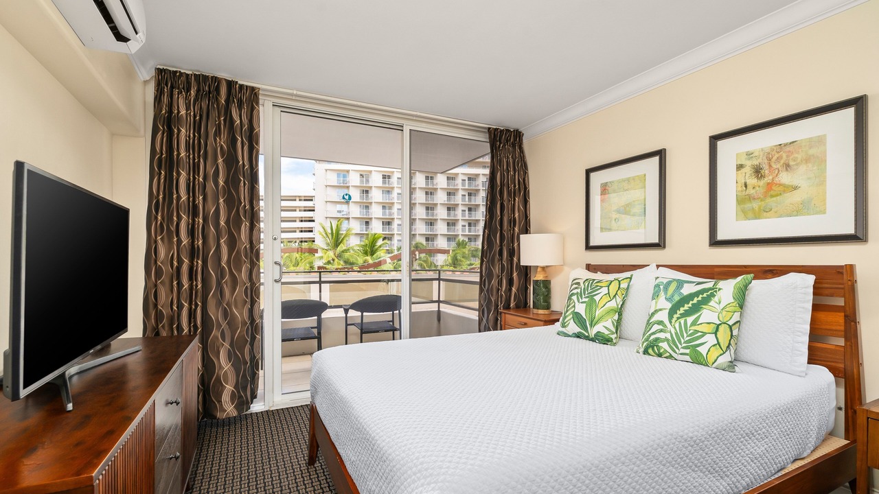 Photo of Bedroom in Waikiki