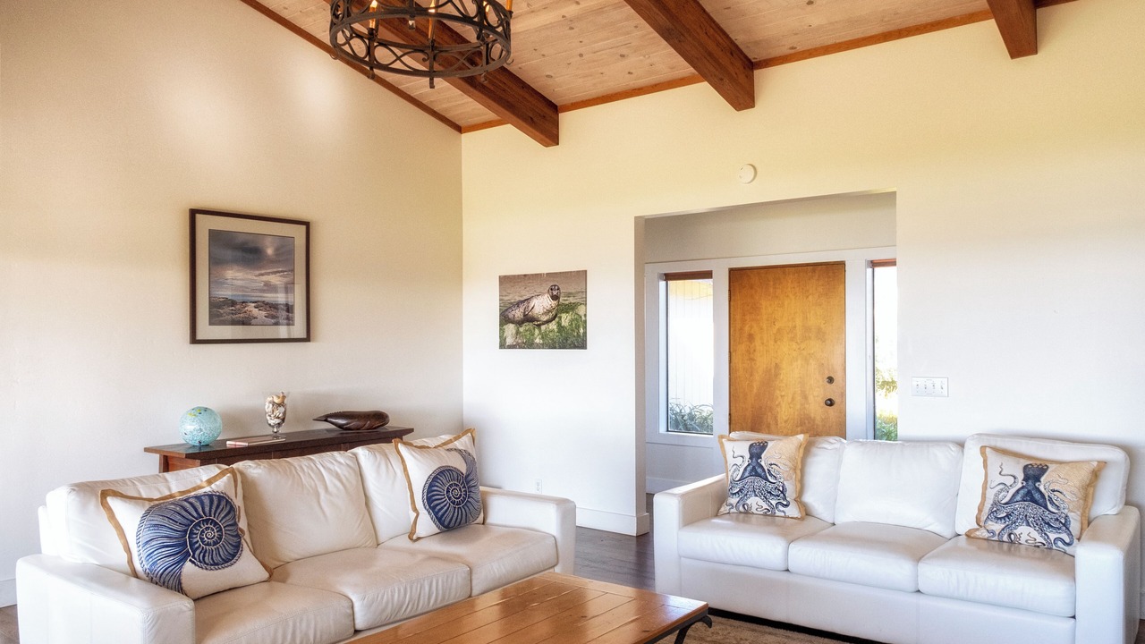 Photo of Livingroom in Mendocino
