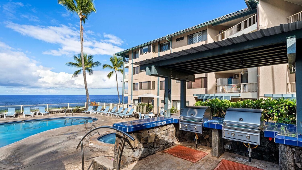 Photo of Patio Balcony in Historic Kailua Village