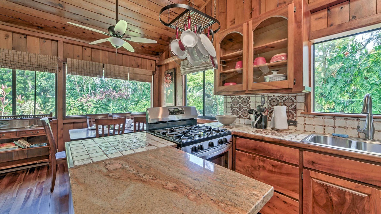 Photo of Kitchen in Keaau