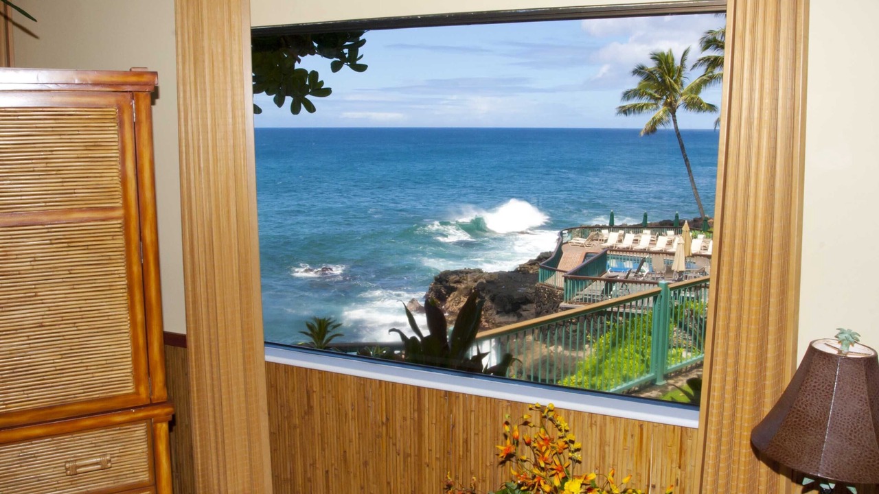 Photo of Bedroom in Poipu
