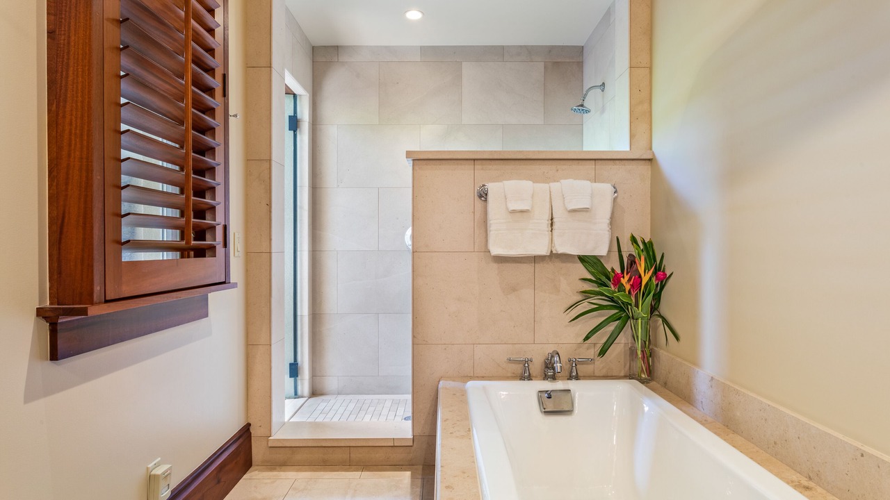 Photo of Bathroom in Kaupulehu