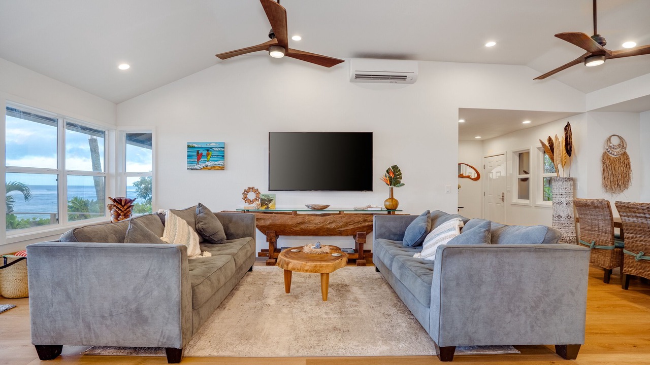 Photo of Livingroom in Haleiwa