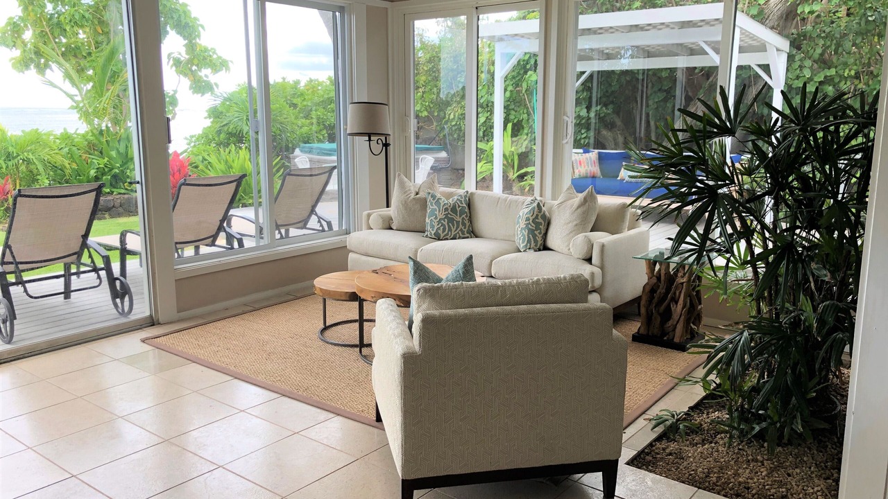 Photo of Livingroom in Hawaii Loa Ridge