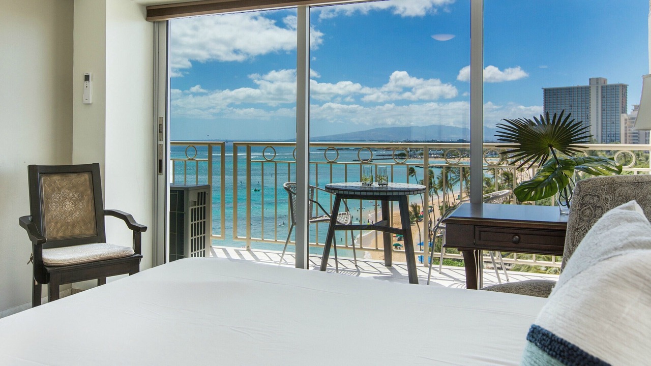 Photo of Bedroom in Waikiki