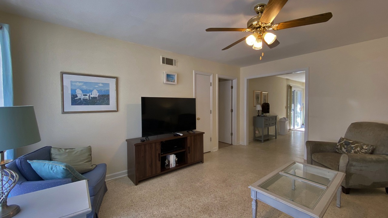 Photo of Livingroom in Jekyll Island