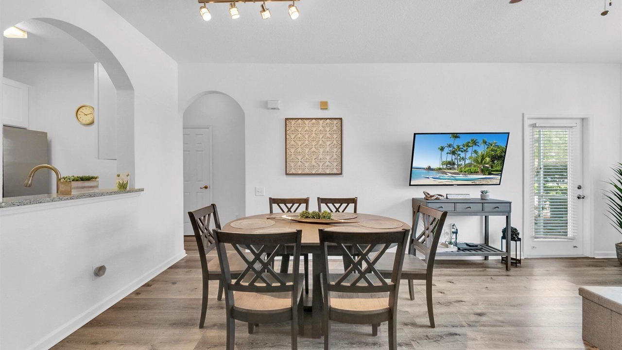 Photo of Bedroom in Windsor Palms