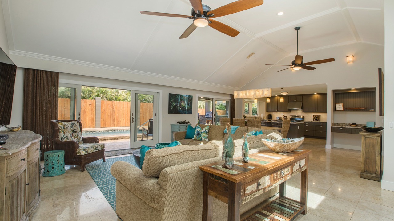 Photo of Bedroom in Poipu