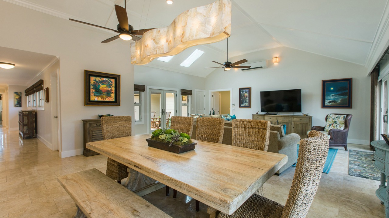 Photo of Bedroom in Poipu