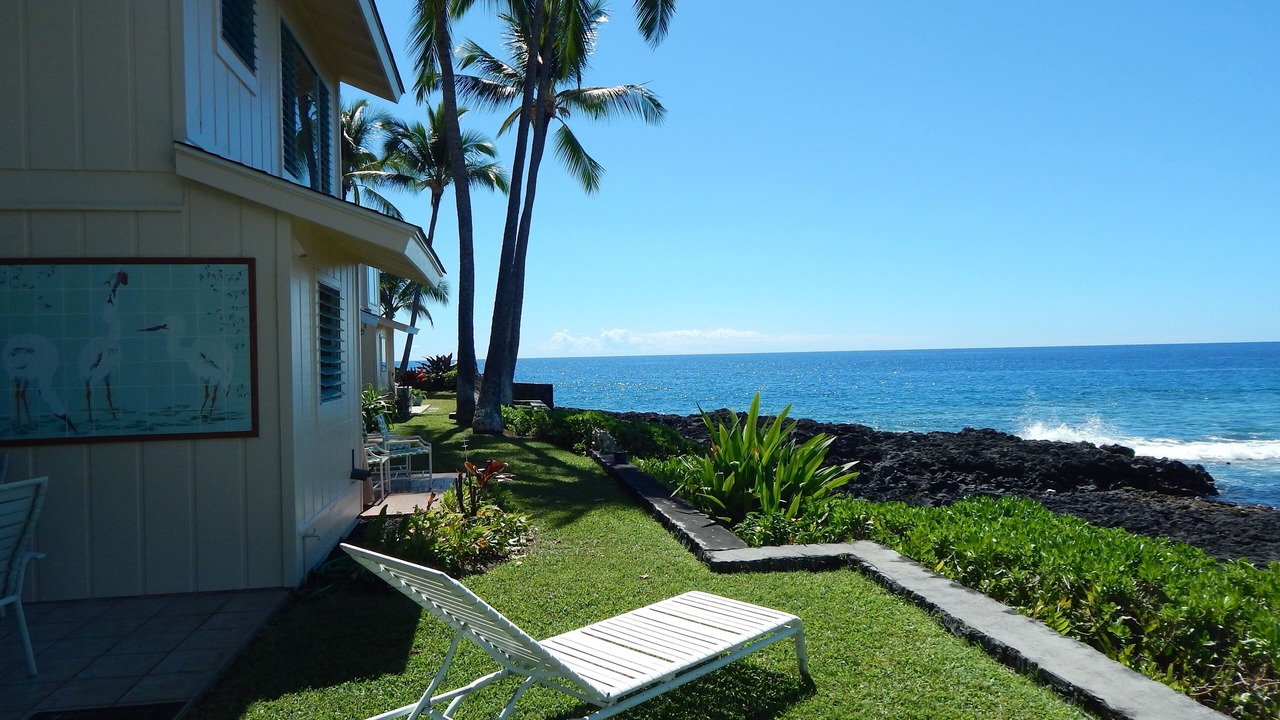 Photo of Others in Kahaluu Bay