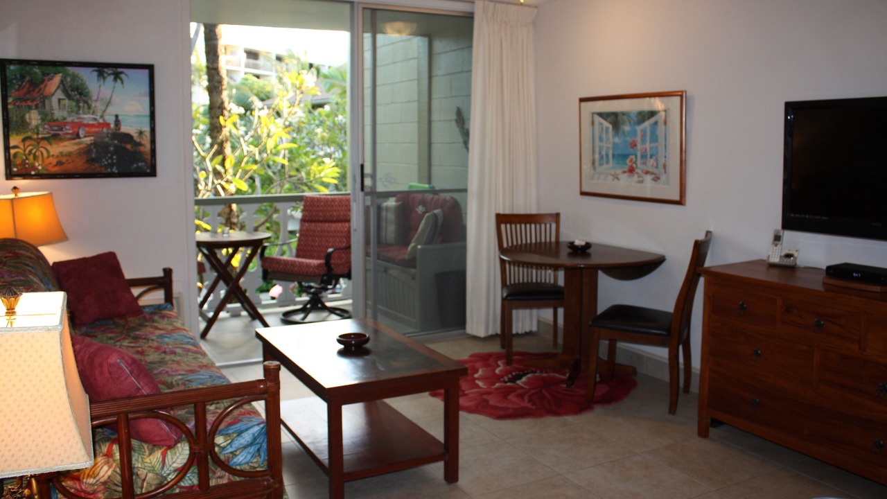 Photo of Livingroom in Historic Kailua Village