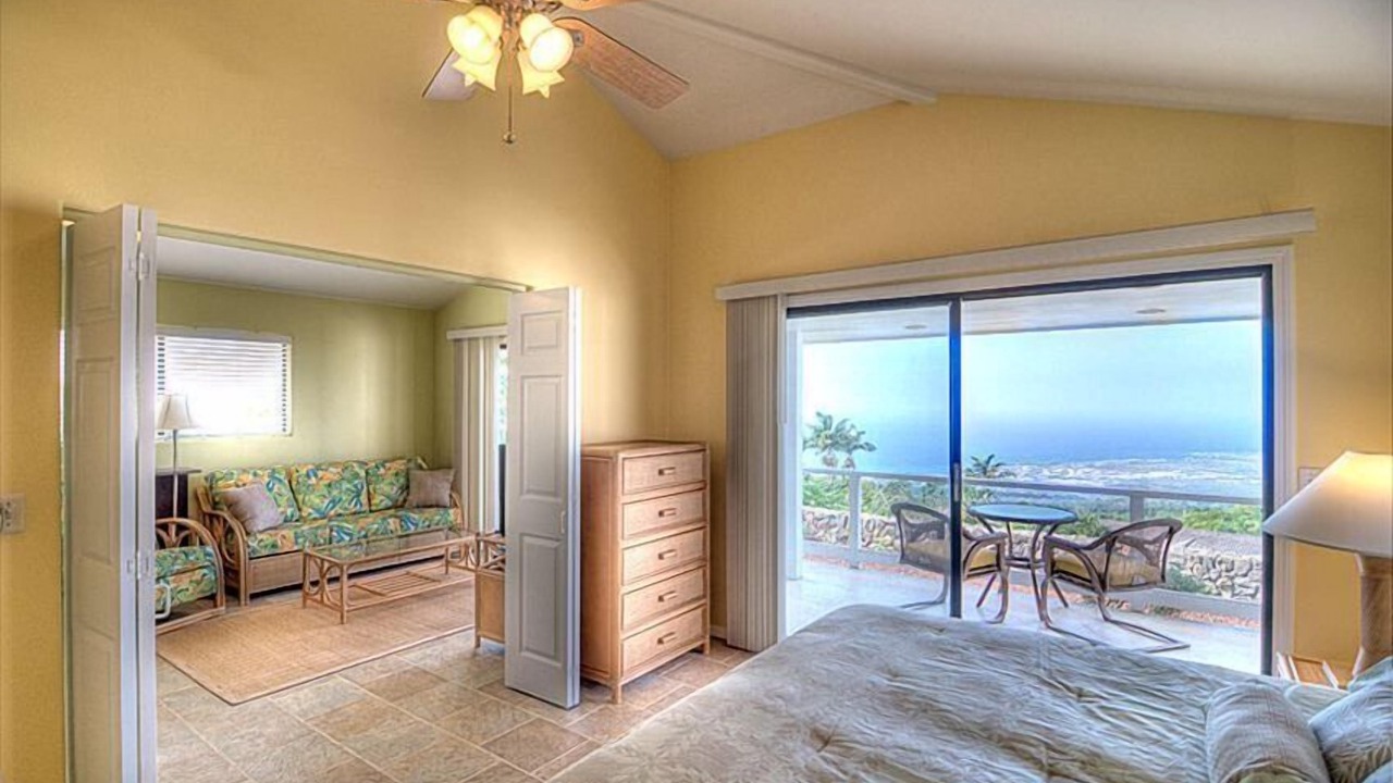 Photo of Bedroom in Holualoa