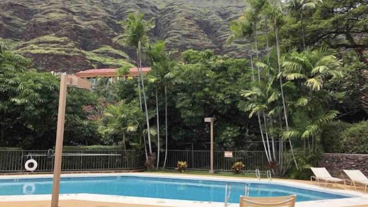 Photo of Outdoor in Makaha Valley
