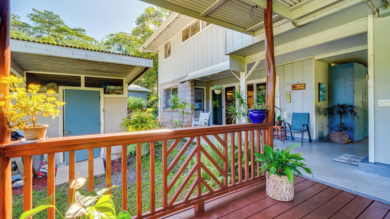 Photo of Patio Balcony in Keaau