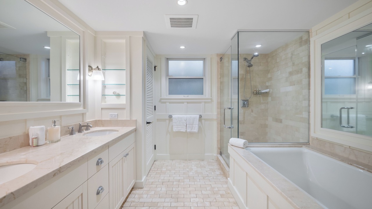 Photo of Bathroom in Kahuku