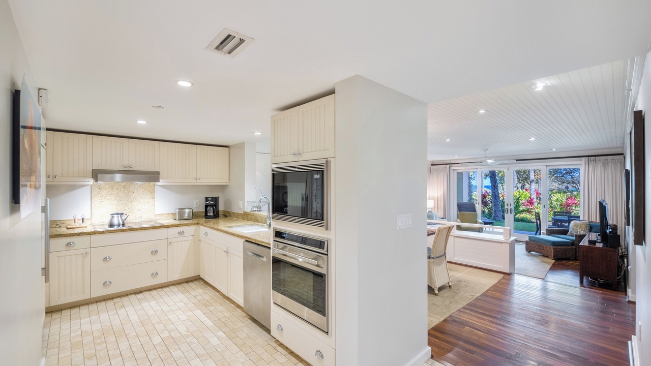 Photo of Kitchen in Kahuku