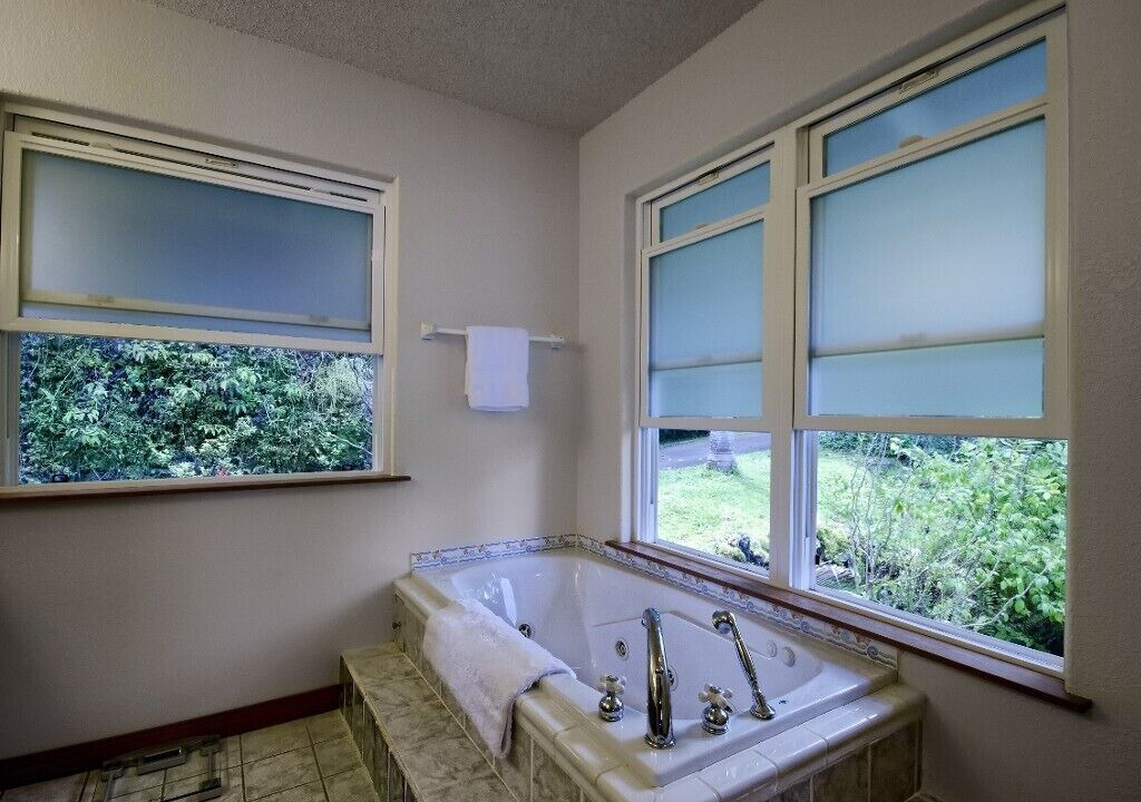 Photo of Bathroom in Waipio