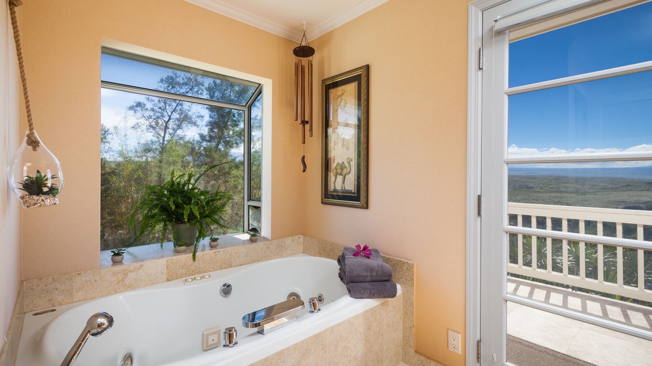 Photo of Bathroom in Kamuela
