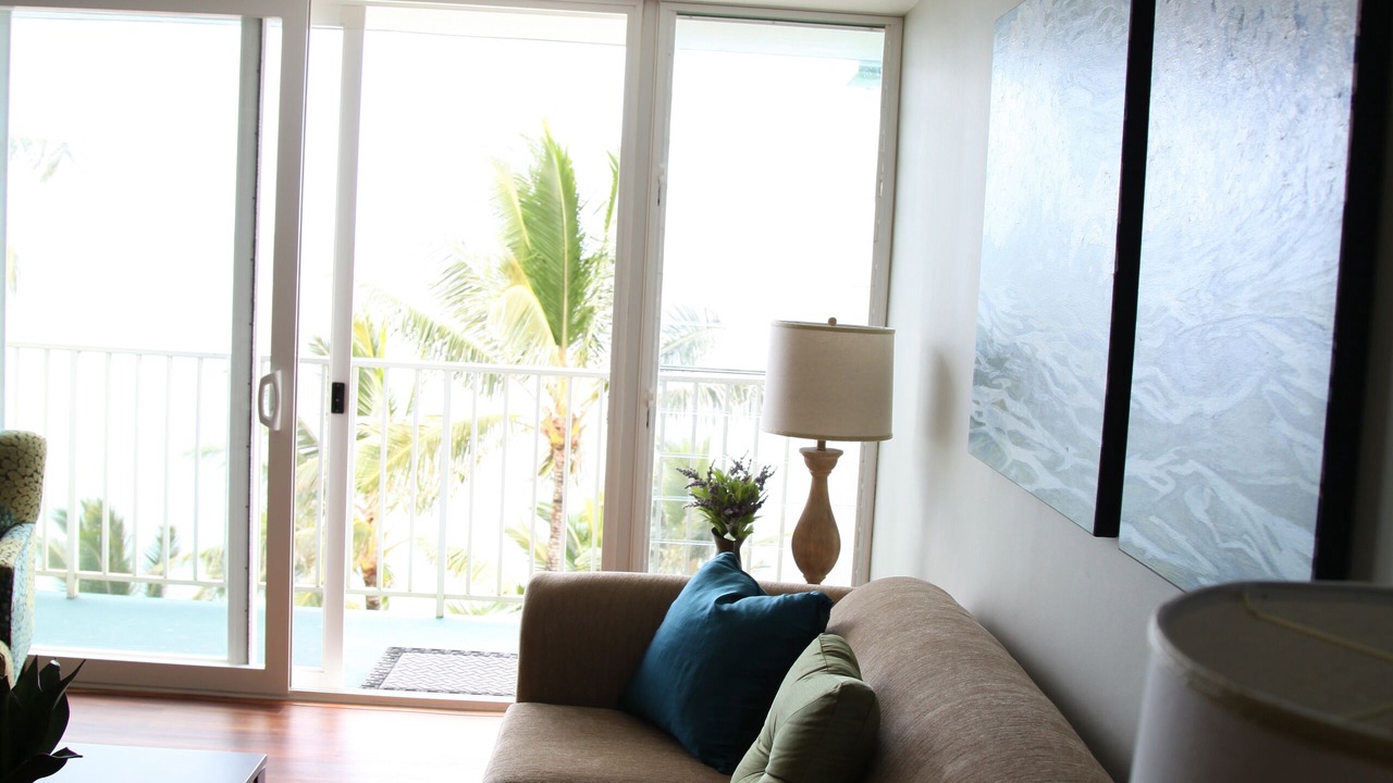 Photo of Livingroom in Punaluu