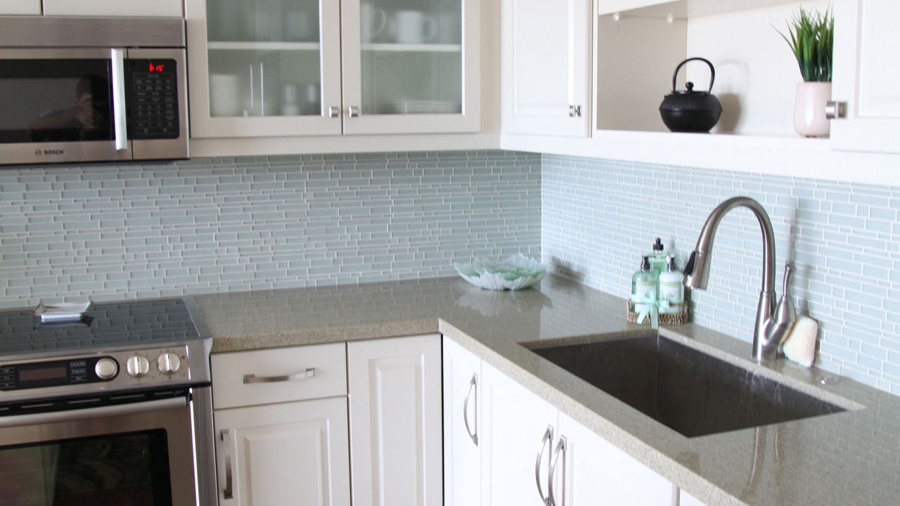 Photo of Kitchen in Punaluu
