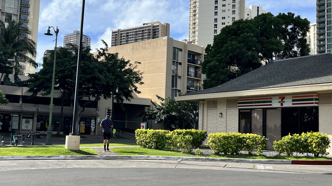 Photo of Others in McCully - Moiliili