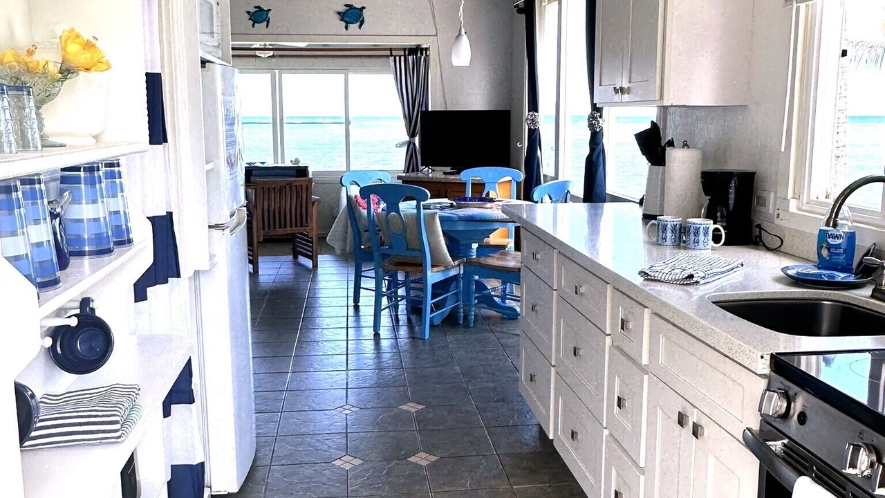Photo of Kitchen in Punaluu