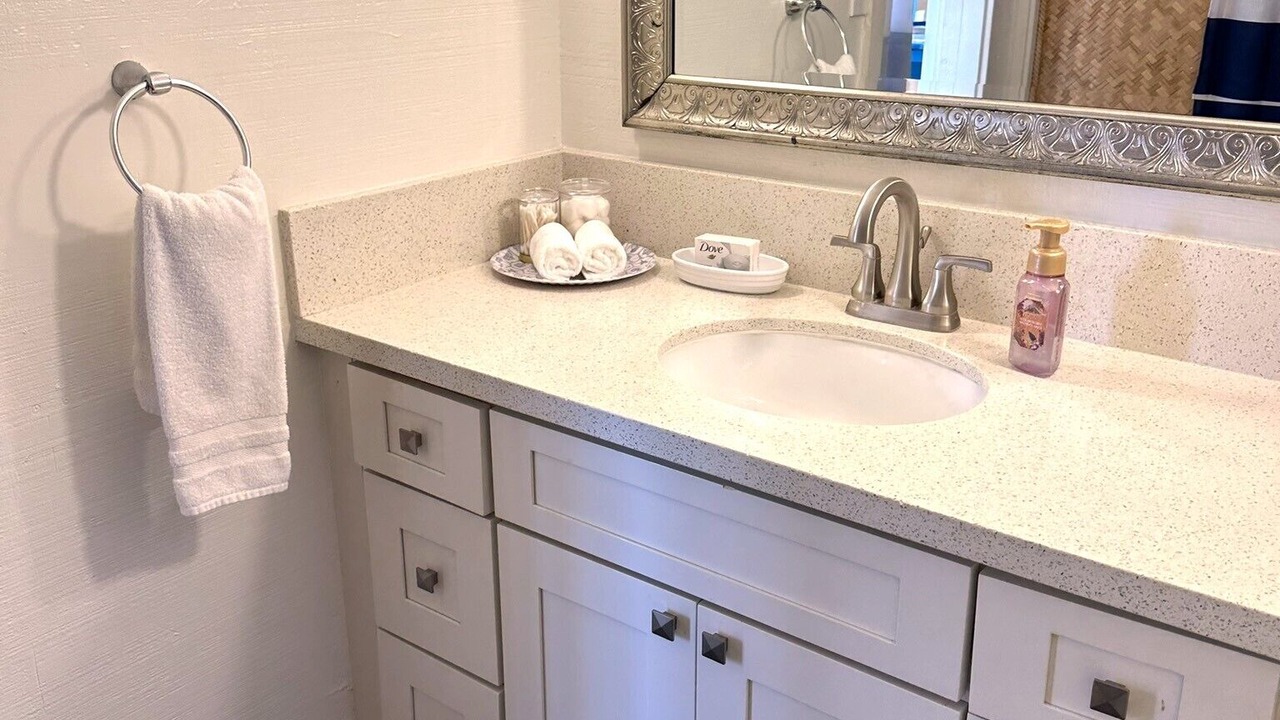 Photo of Bathroom in Punaluu