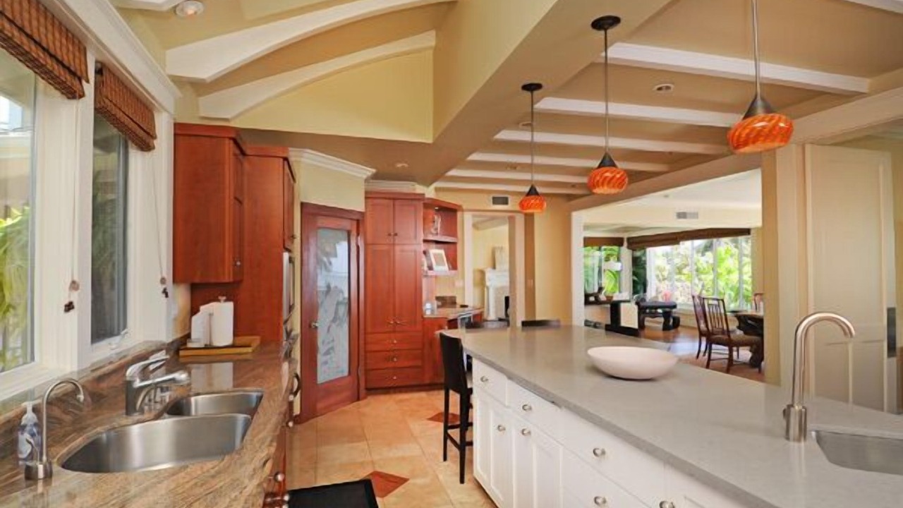 Photo of Kitchen in Kuliouou - Kalani Iki