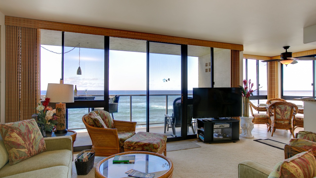 Photo of Livingroom in Poipu