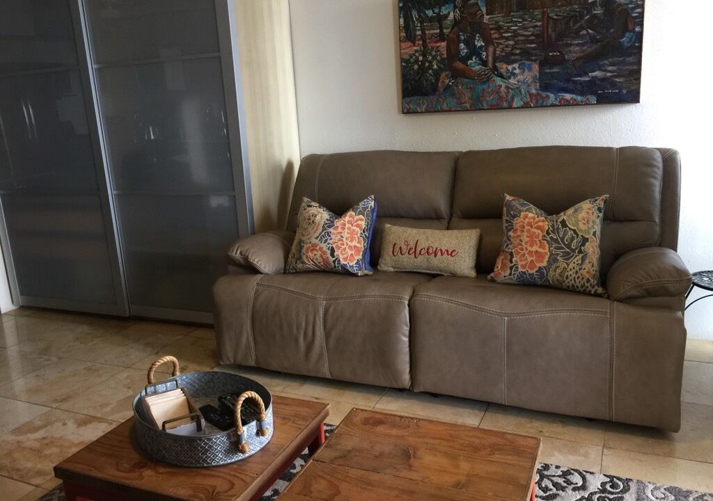 Photo of Livingroom in Makaha