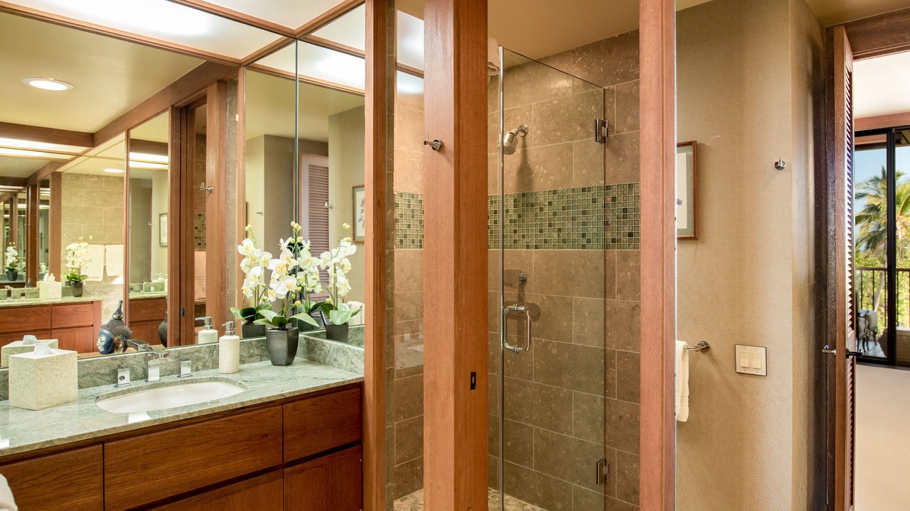 Photo of Bathroom in Kamuela