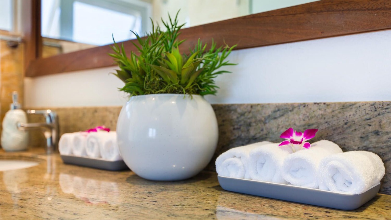 Photo of Bathroom in Hawaii Kai