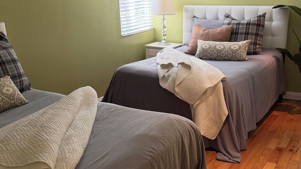 Photo of Bedroom in Hollywood