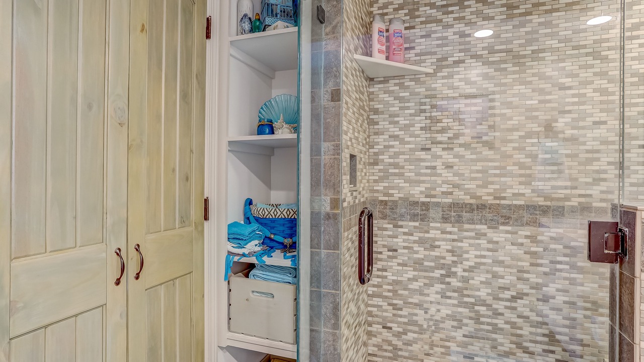 Photo of Bathroom in Fernandina Beach