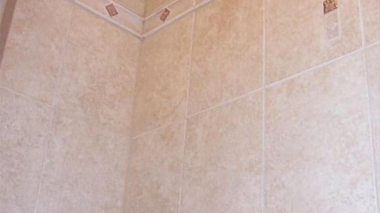 Photo of Bathroom in Punaluu