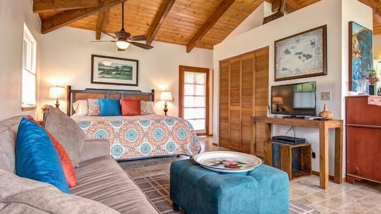 Photo of Bedroom in Royal Hawaiian Estates