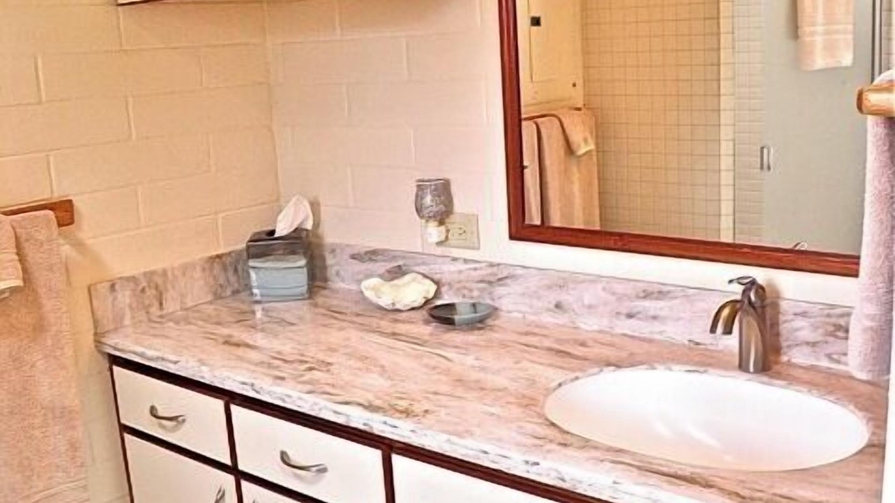 Photo of Bathroom in Kalama Tract