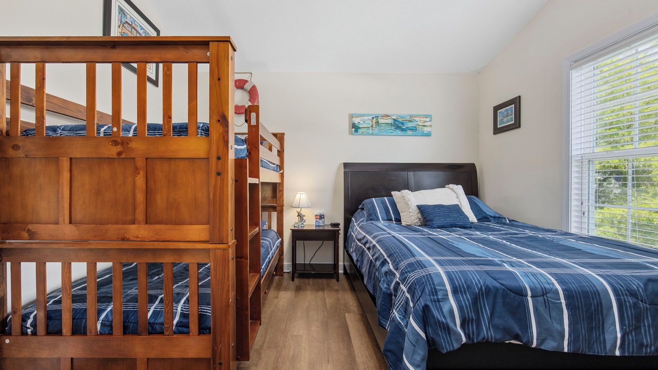 Photo of Bedroom in Surfside Beach