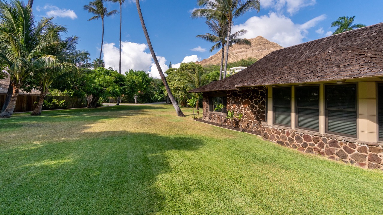Photo of Outdoor in Diamond Head - Kapahulu - St. Louis