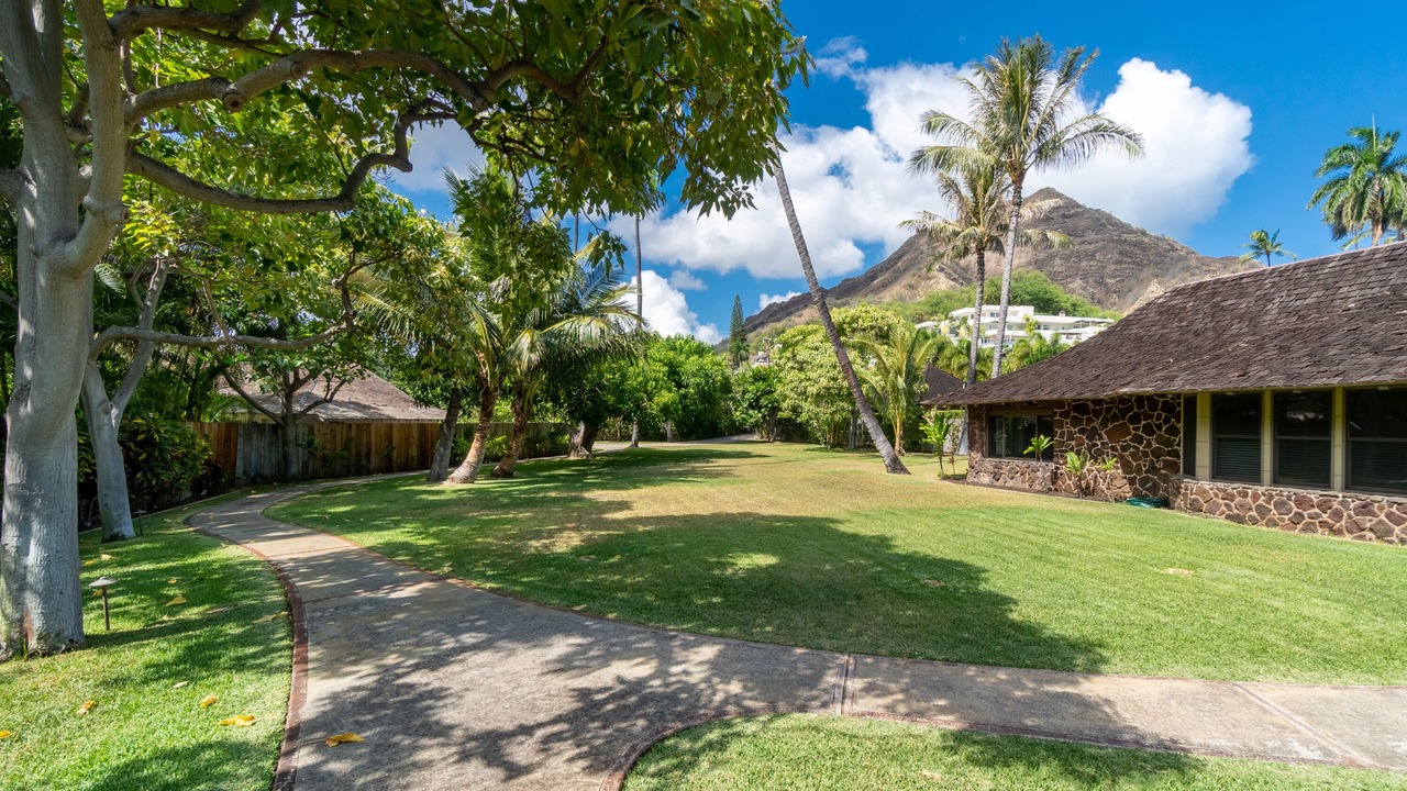 Photo of Outdoor in Diamond Head - Kapahulu - St. Louis
