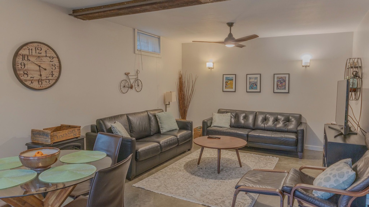 Photo of Livingroom in Ballard