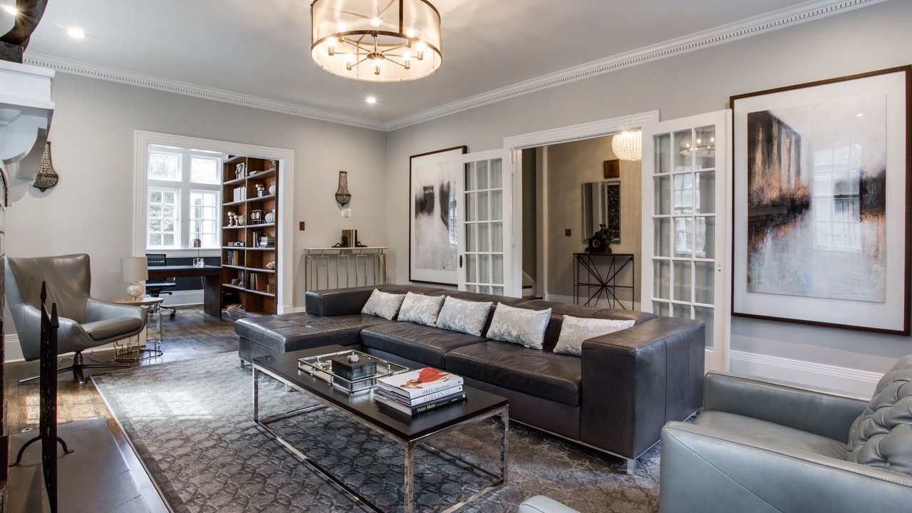 Photo of Livingroom in Inman Park