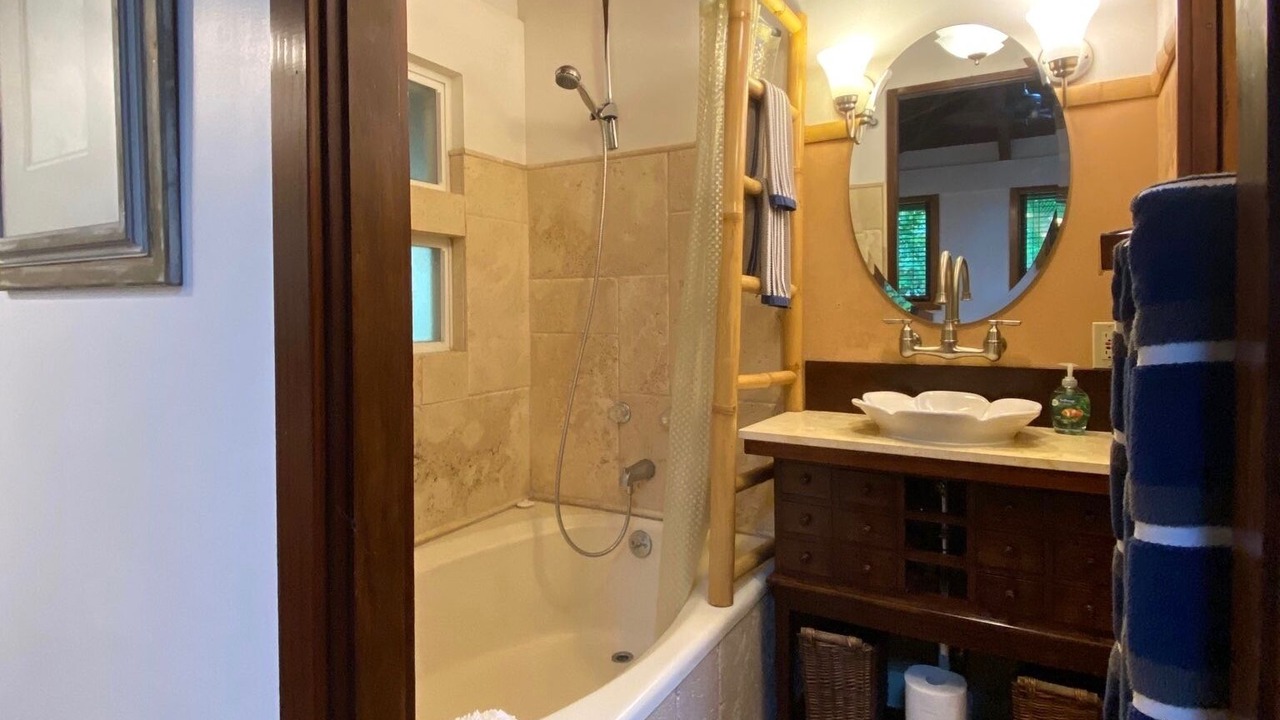 Photo of Bathroom in Lanikai