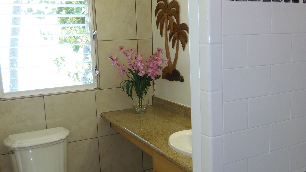Photo of Bathroom in Kahaluu-Keauhou